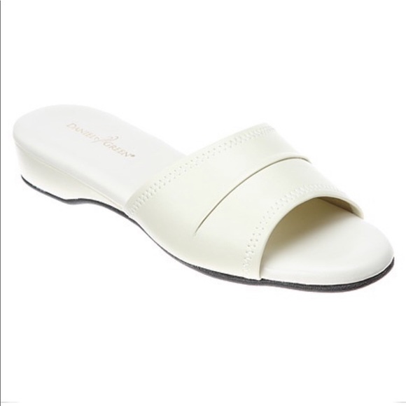 daniel green sandals